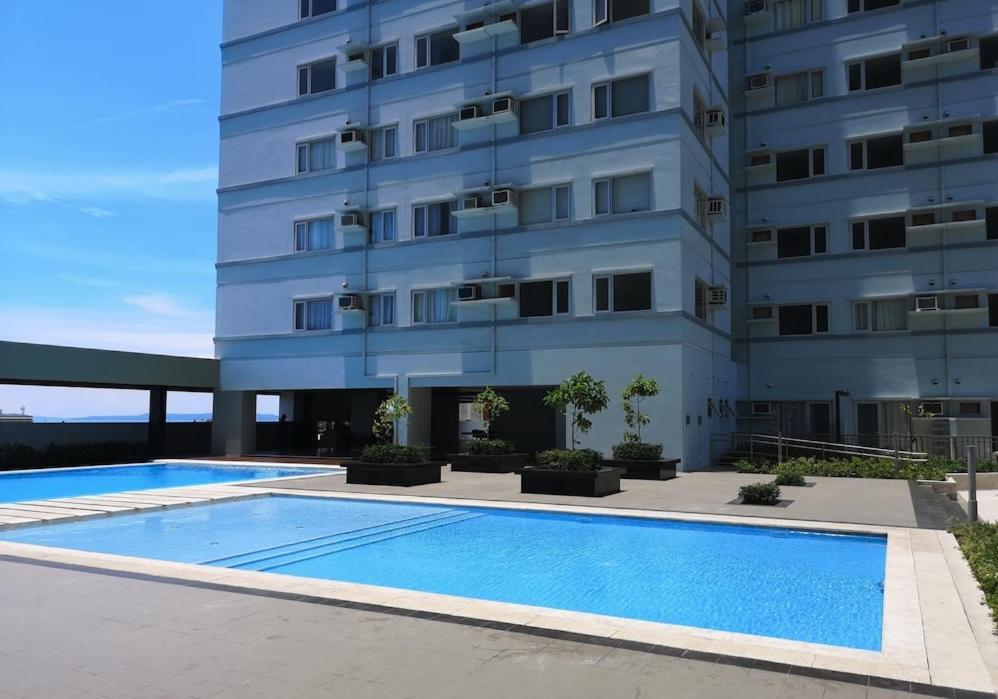 Cozy Studio In Metro Davao With W&D, Pool, & Gym Eksteriør billede