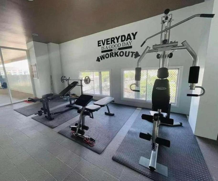 Cozy Studio In Metro Davao With W&D, Pool, & Gym Eksteriør billede